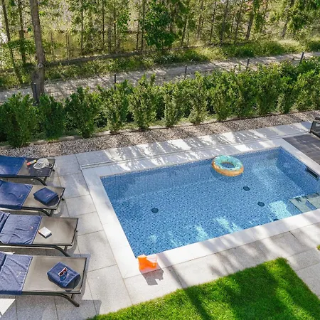 וילה Przystan Spokoju חמיילנו